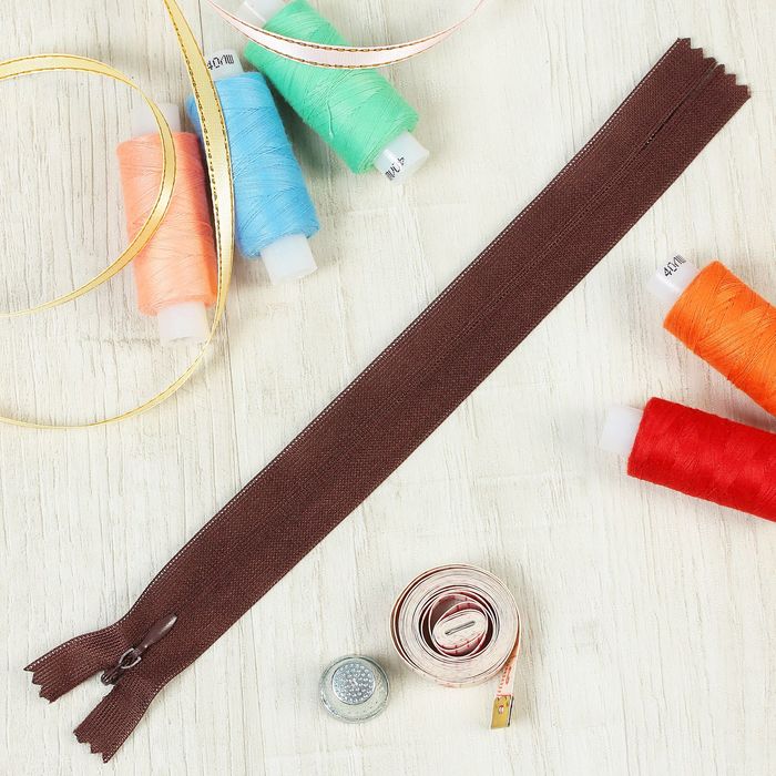 Молния "Спираль", №3, неразъёмная, потайная, 20см, цвет шоколадный