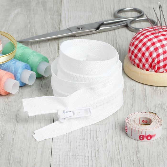 Молния "Трактор", №5, разъёмная, 65см, цвет белый