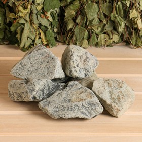 Камень для бани 'Габбро-диабаз' обвалованный, коробка 20 кг, мытый Ош