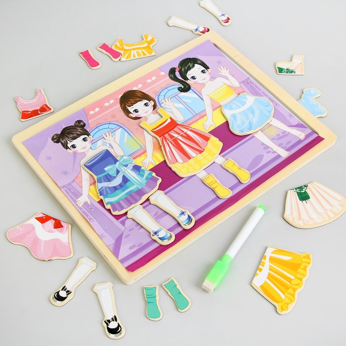 Конструктор магнитный "Одень принцессу", в комплекте маркер ,цветная подложка