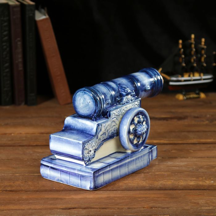 Штоф сувенирный фарфор "Пушка" 700 мл кобальт 14х10х25 см