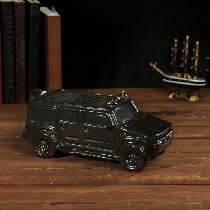 Штоф сувенирный фарфор "Автомобиль Хаммер" 500 мл 11х13х26 см