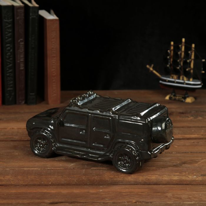 Штоф сувенирный фарфор "Автомобиль Хаммер" 500 мл 11х13х26 см