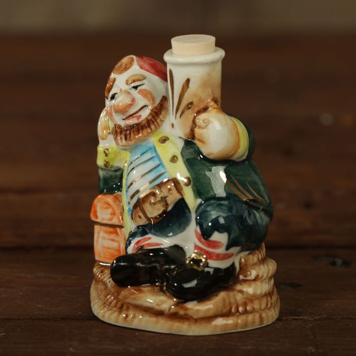 Мини-штоф фарфор "Пират" 50 мл