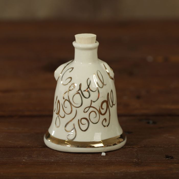 Мини-штоф фарфор "Колокольчик" 50 мл белый