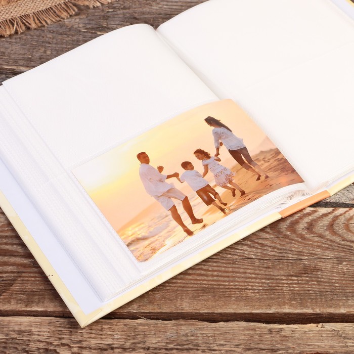 Фотоальбом на 200 фото 10х15 см "Акварельные цветы" МИКС в коробке 23х17,5х5,5 см