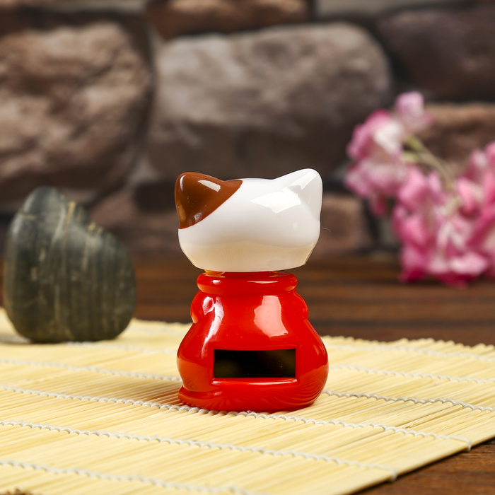 Маятник пластик от солнечной батареи "Кот манэки-нэко с горшочком монет" МИКС 7,5х5х5,5 см