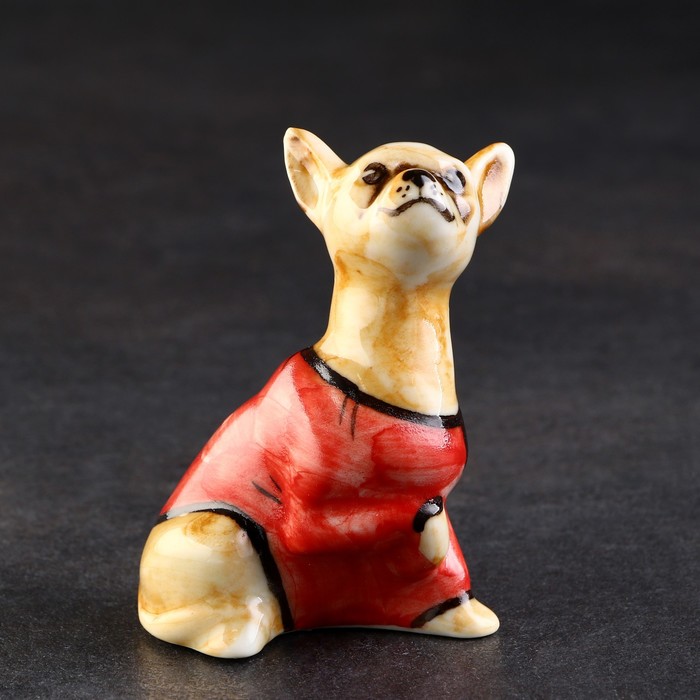 Статуэтка фарфоровая Чихуа-хуа красная маечка, 8 см, авторская роспись подушка игрушка веселые чихуа хуа