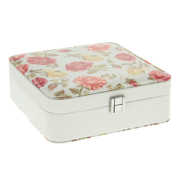 Шкатулка кожзам для украшений "Розы" 6,5х18х18 см