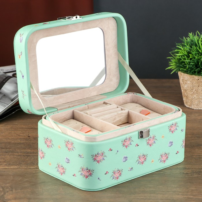 Шкатулка кожзам для украшений "Розы на нежно-зелёном" 11х22х14,5 см