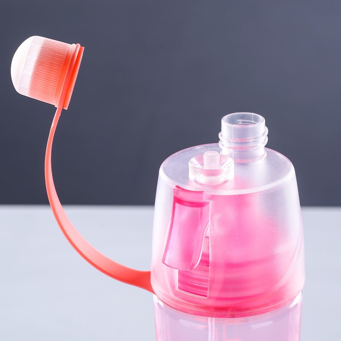 Бутылка для воды спортивная с пульверизатором, 700 мл, микс