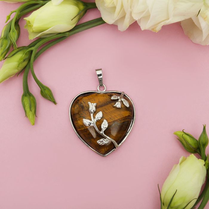 Подвеска сердце в цветочных оковах "Тигровый глаз"