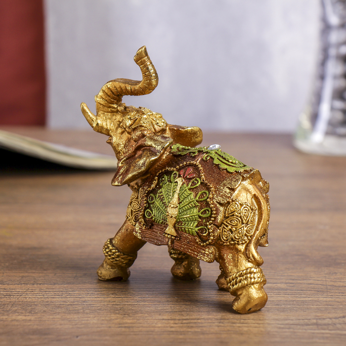 Сувенир полистоун "Слон с павлином на попоне" 11х4,8х11 см