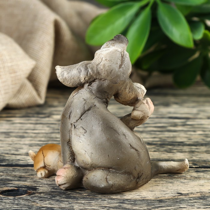 Сувенир "Мамочка" 9х5,5х8 см