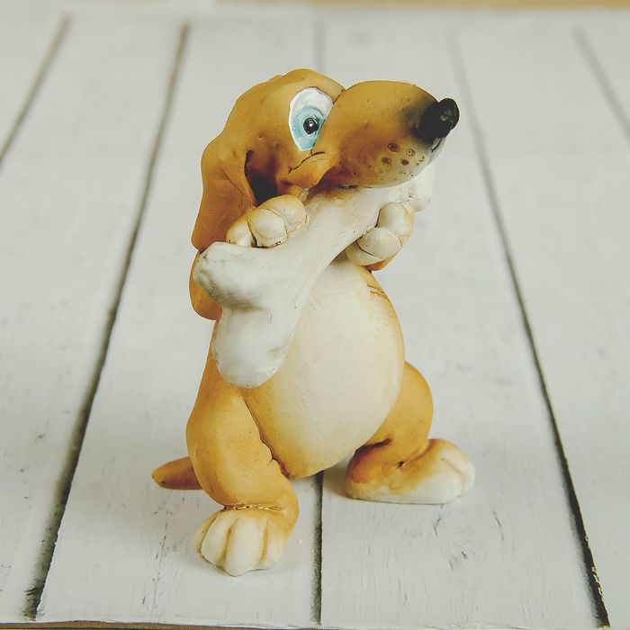 Сувенир "Барбос с сахарной косточкой" 6х7х8,5 см