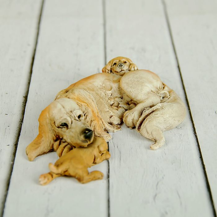 Сувенир "Жучка со щенками" 12х7,5х2,7 см