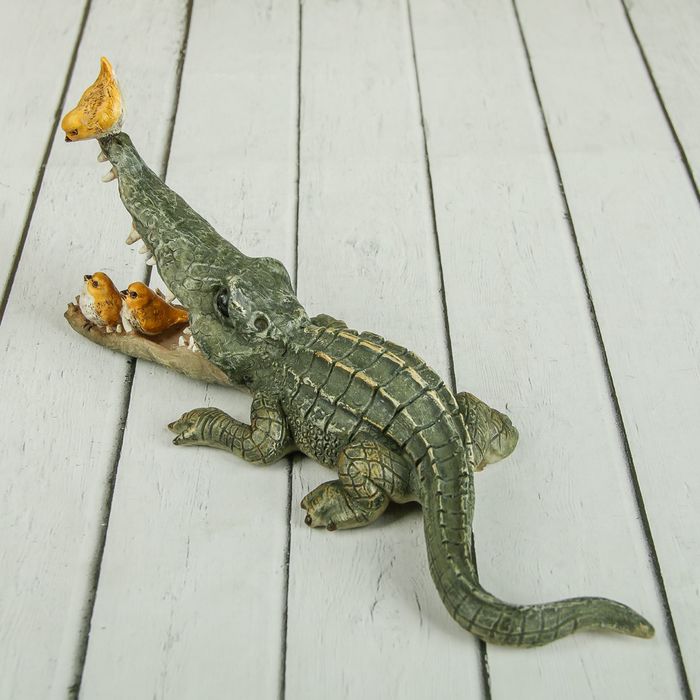 Сувенир "Крокодилу проверяют зубки" 22х7,5х8,5 см
