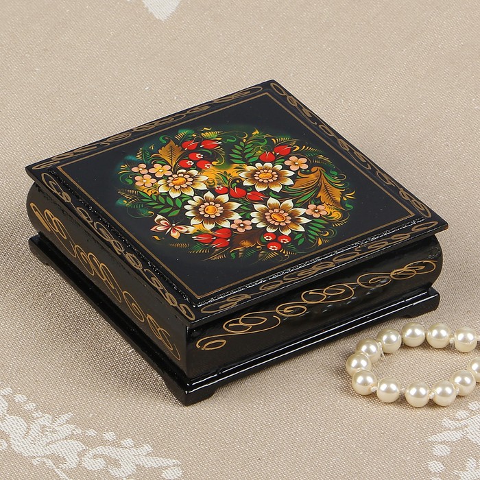 Шкатулка «Жостово на чёрном», 10×10 см, лаковая миниатюра