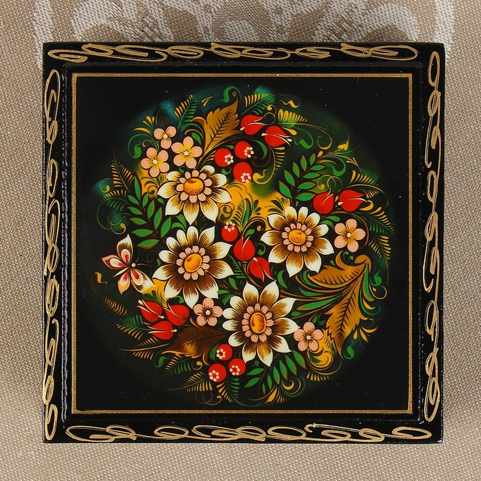 Шкатулка «Жостово на чёрном», 10×10 см, лаковая миниатюра