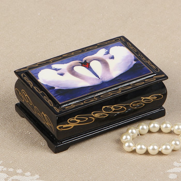 Шкатулка «Лебединые чувства», 6х9 см, лаковая миниатюра
