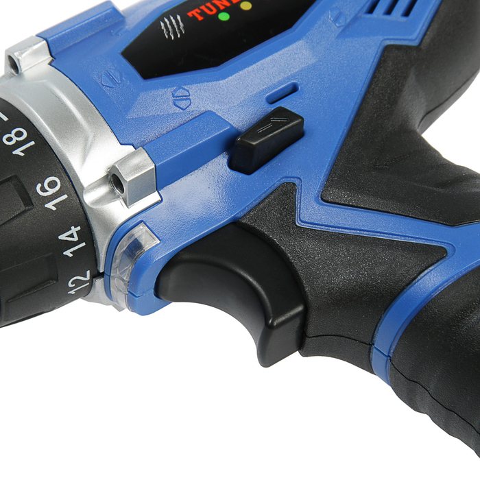 Дрель-шуруповерт TUNDRA comfort аккумуляторный, 12V, 0-550/0-1250 об/мин, 1500mA, DSHA-004-12-02