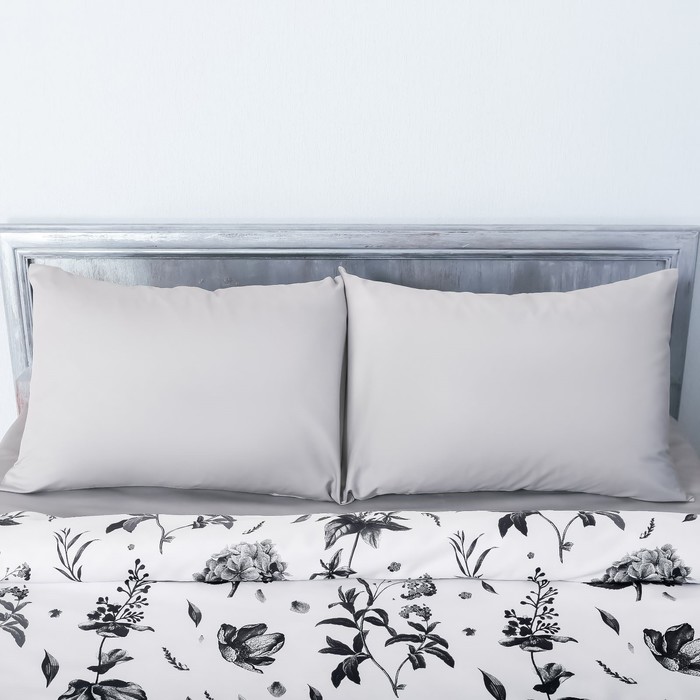 Постельное бельё "Этель" 1.5 сп Грация, размер 143х215 см, 150х214 см, 50х70 см - 2 шт., мако-сатин 128 г/м2