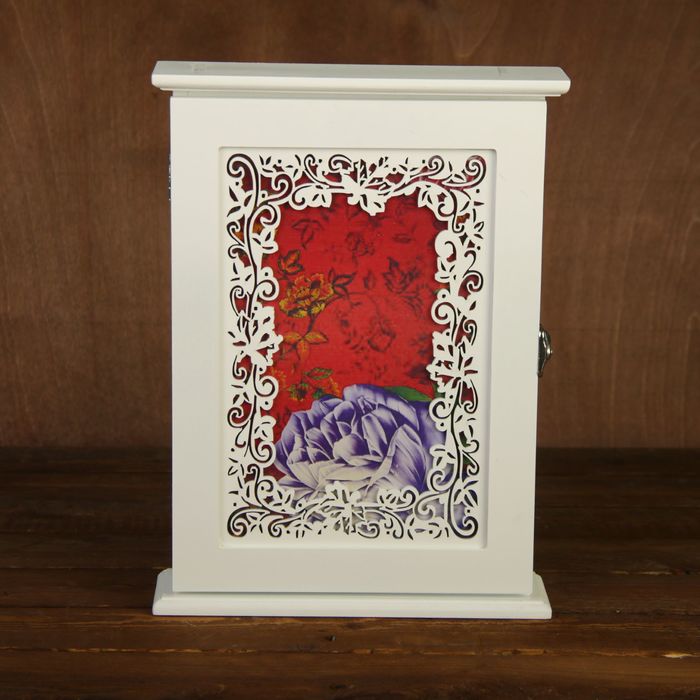 Ключница дерево ажурный растительный узор "Крупные пионы" 29,5х22х6 см