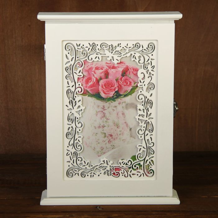 Ключница дерево ажурный растительный узор "Букет роз в кувшине" 29,5х22х6 см