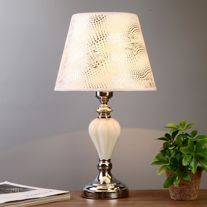 Лампа настольная "Услада" белая Е27 220В 44х27х27 см