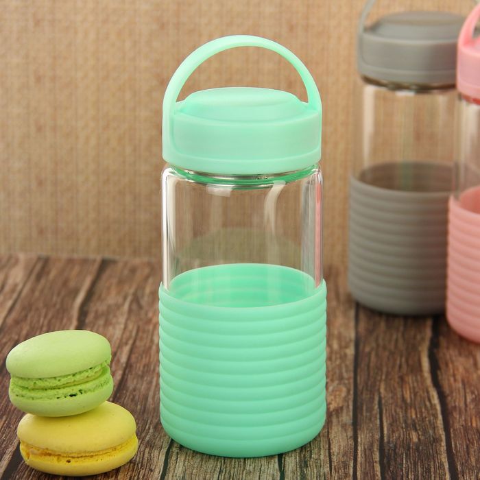 Бутылка 320 мл "Эргономика" с ситечком 7х17 см, цвета МИКС