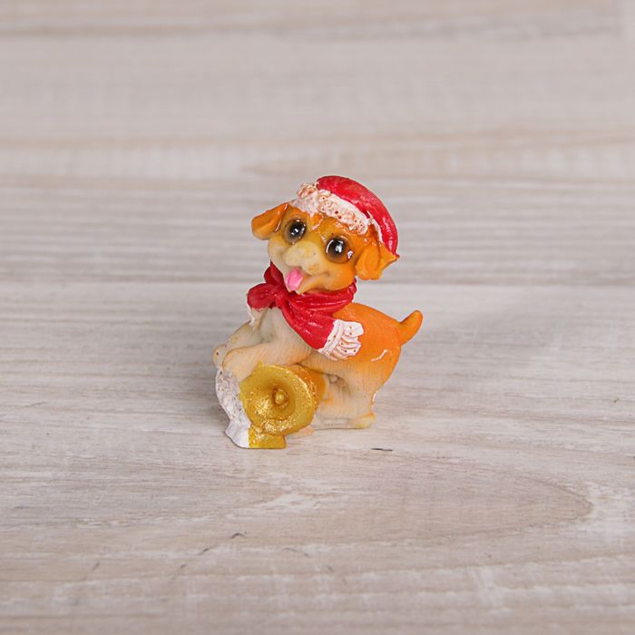 Сувенир полистоун "Пёсик в новогоднем колпаке и шарфике" МИКС 4х3,2х1,8 см