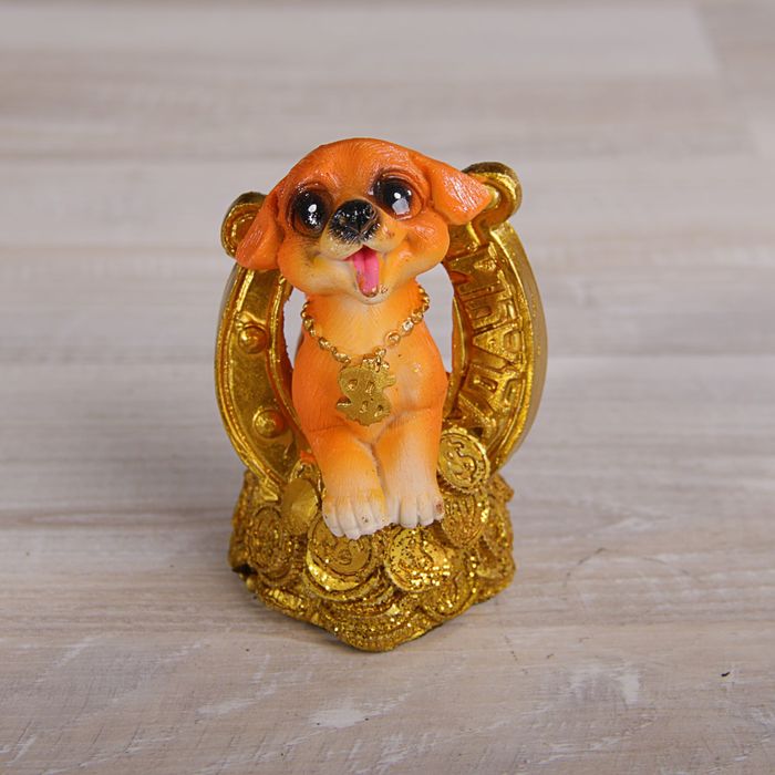 Сувенир полистоун "Собака с подковой, монетами и пожеланием" МИКС 8,5х5,5х6 см