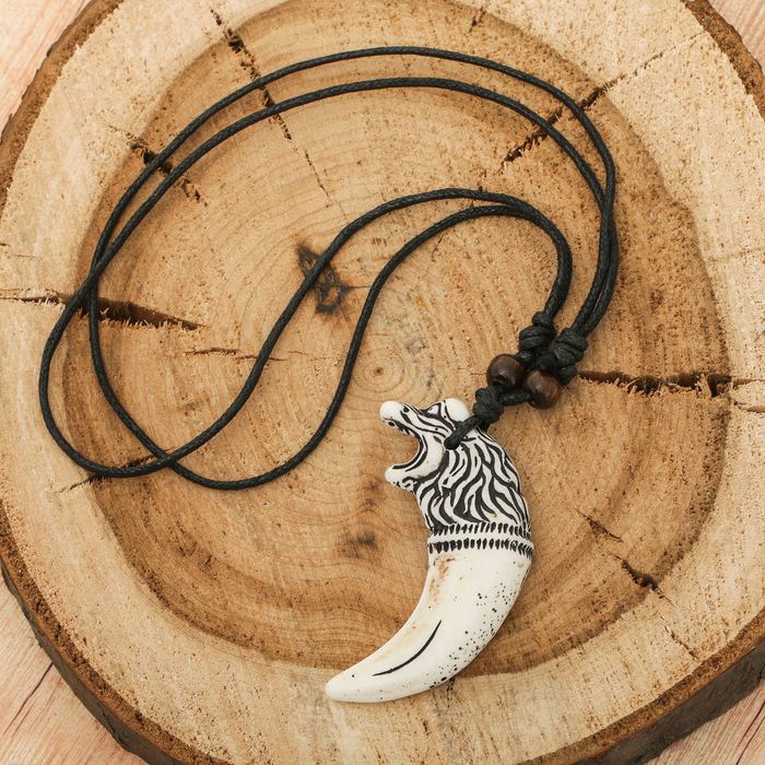 Кулон мужской "Лев" длина 40-80см регулир-я, цвет бело-черный