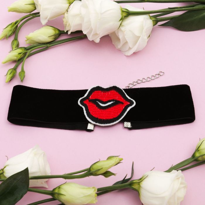 Чокер "Поцелуй" губы, цвет красно-чёрный