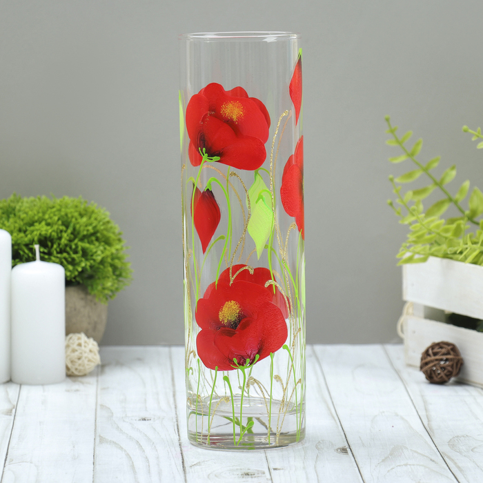 Ваза "Красные бутоны"