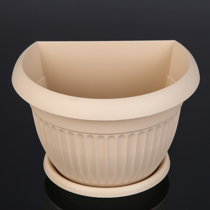 Кашпо настенное d=22 см "Ливия", цвет белая глина