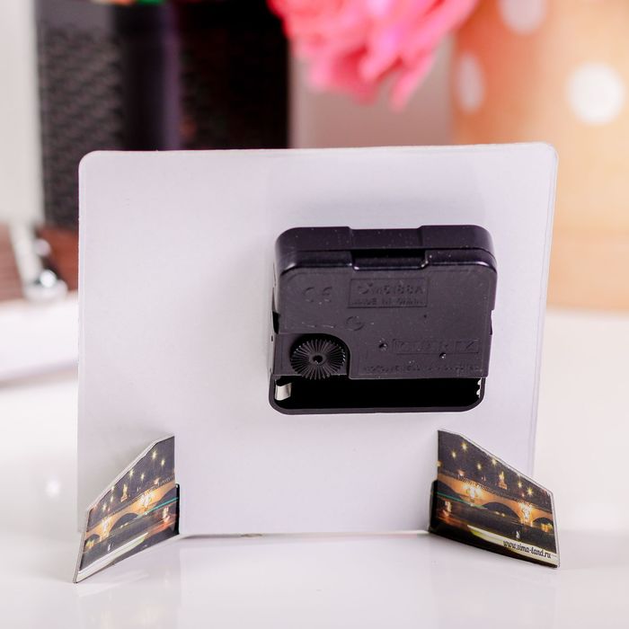 Часы настольные "Париж"