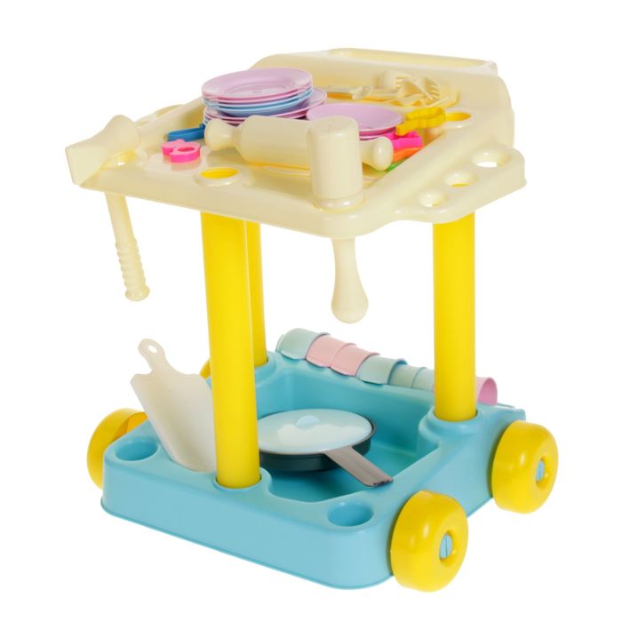 Сервировочный стол с набором посуды, МИКС