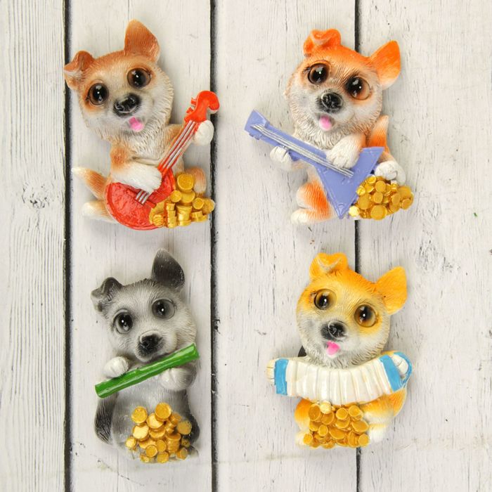 Магнит полистоун "Щенок лайки-музыкант" МИКС 6,5х5,5 см