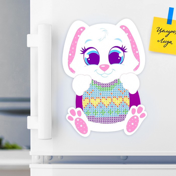 Вышивка крестиком на магните "Зайка"