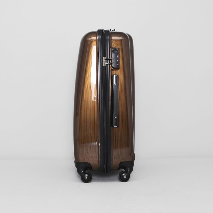 Чемодан средний, 24", 61 л, 4 колеса, кодовый замок, выдвижная ручка, цвет коричневый