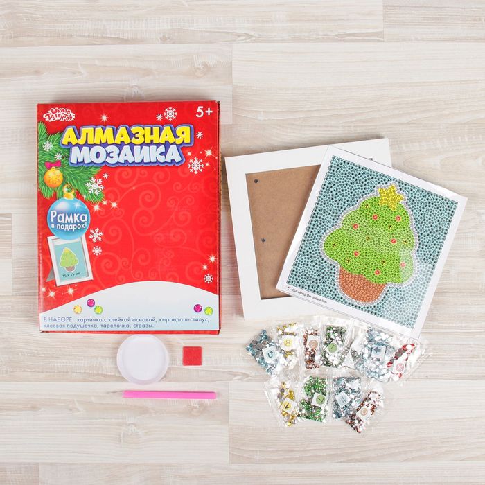 Алмазная мозаика "Ёлочка" рамка 15х15 с подставкой