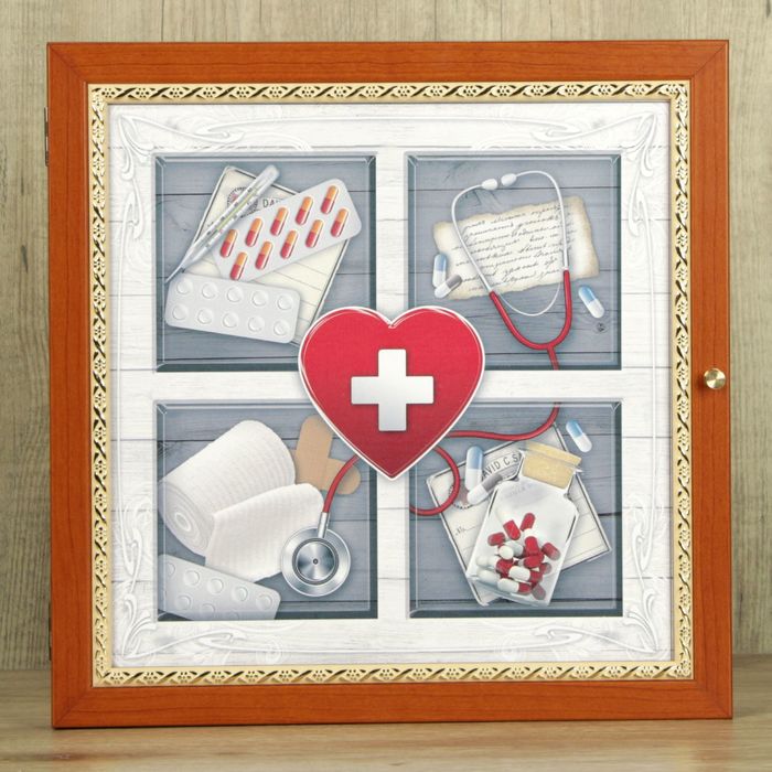 Аптечка настенная "Лекарства"