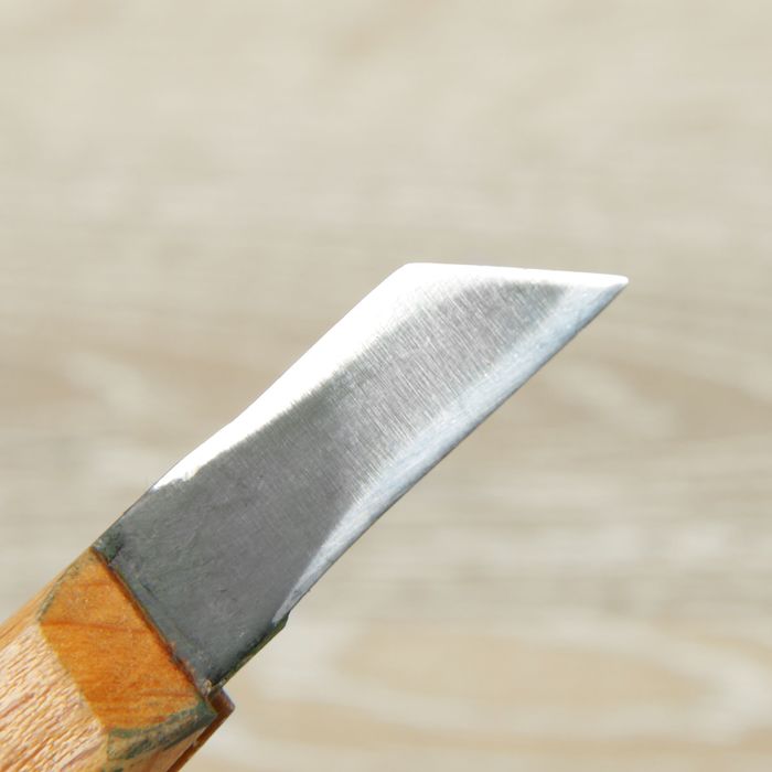 Нож прямой №14-02 лезвие 30х13х20 мм с трехсторонней заточкой