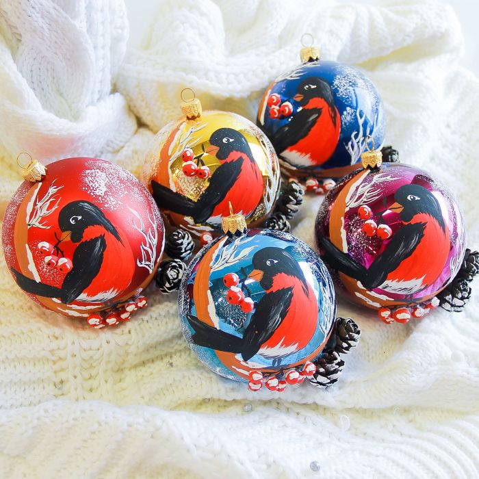 Шар "Снегирь на ветке" микс