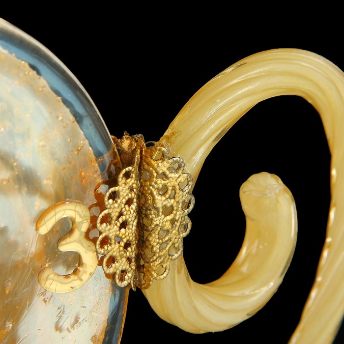 Часы настольные "Янтарь"