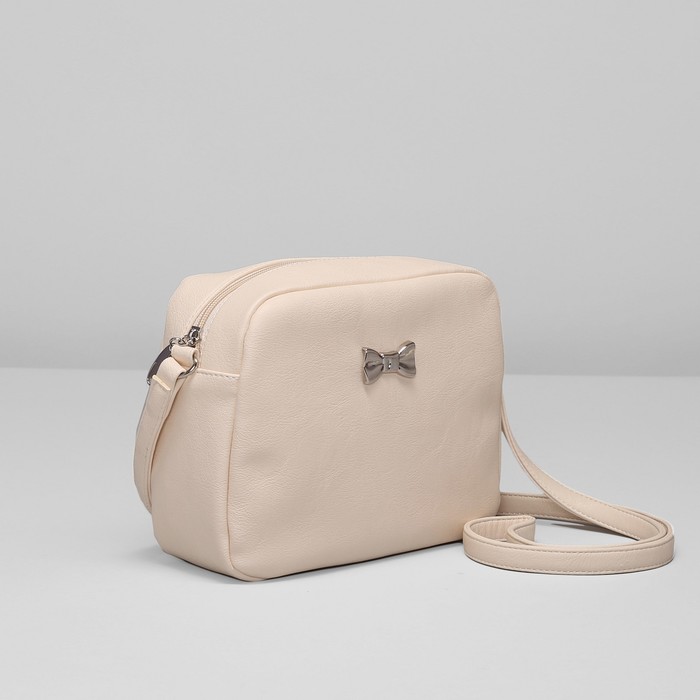 Сумка женская на молнии, 1 отдел на молнии, наружный карман, регулируемый ремень, цвет молочный