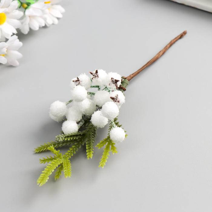 Декор для творчества Еловая ветка и снежные шары 22 см семена хризантема девичья снежные шары