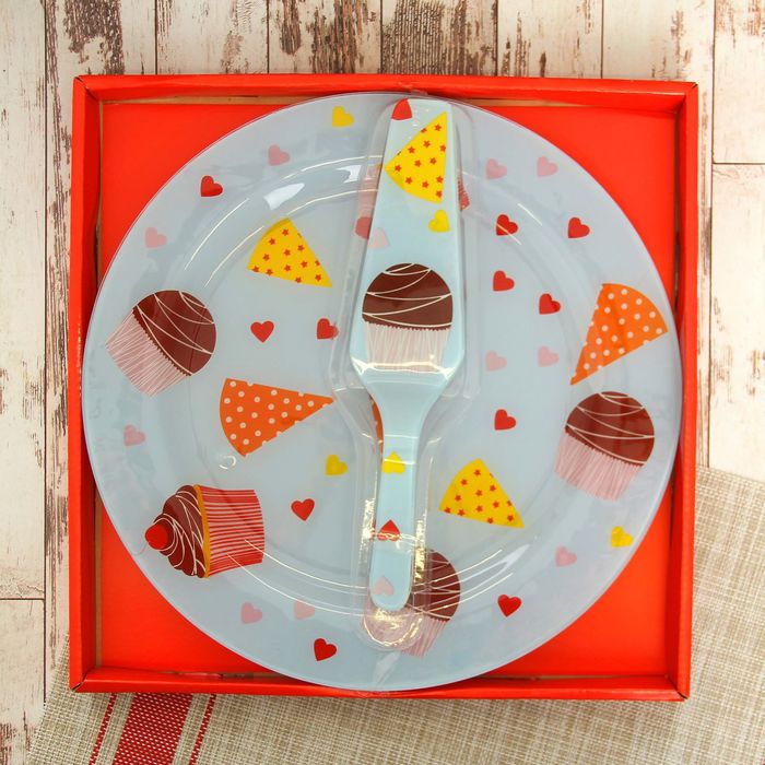 Тортовница с лопаткой d=30 см"Праздник"