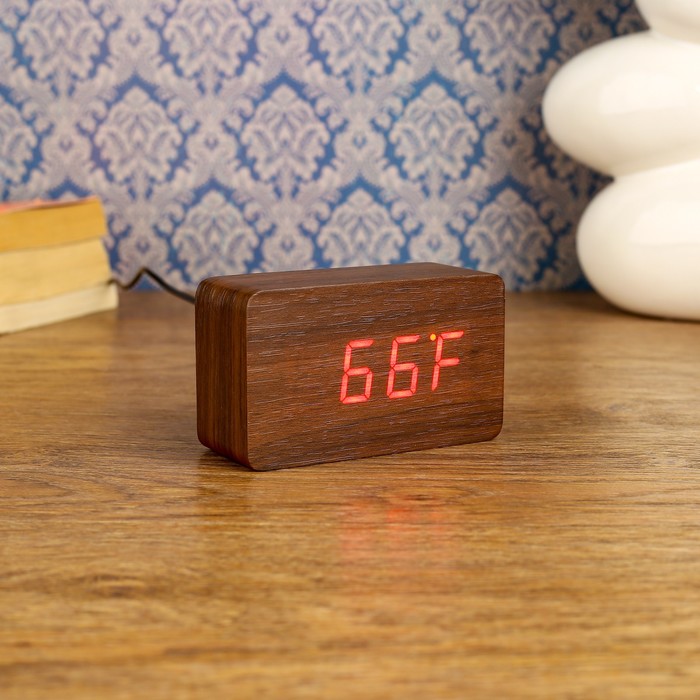 Часы-будильник настольные электронные прямоугольные, цвет орех, цифры красные, от USB, 10 х 4,5 х 6,5 см